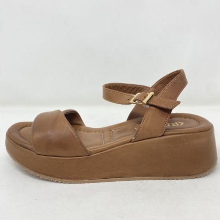 Sandalo Crepida in pelle con plateau comodo