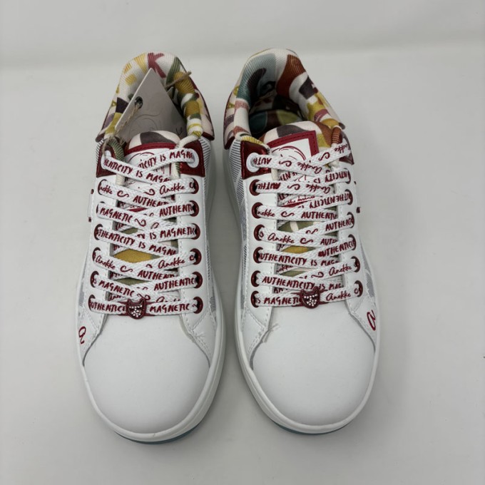 anekke paris 423
